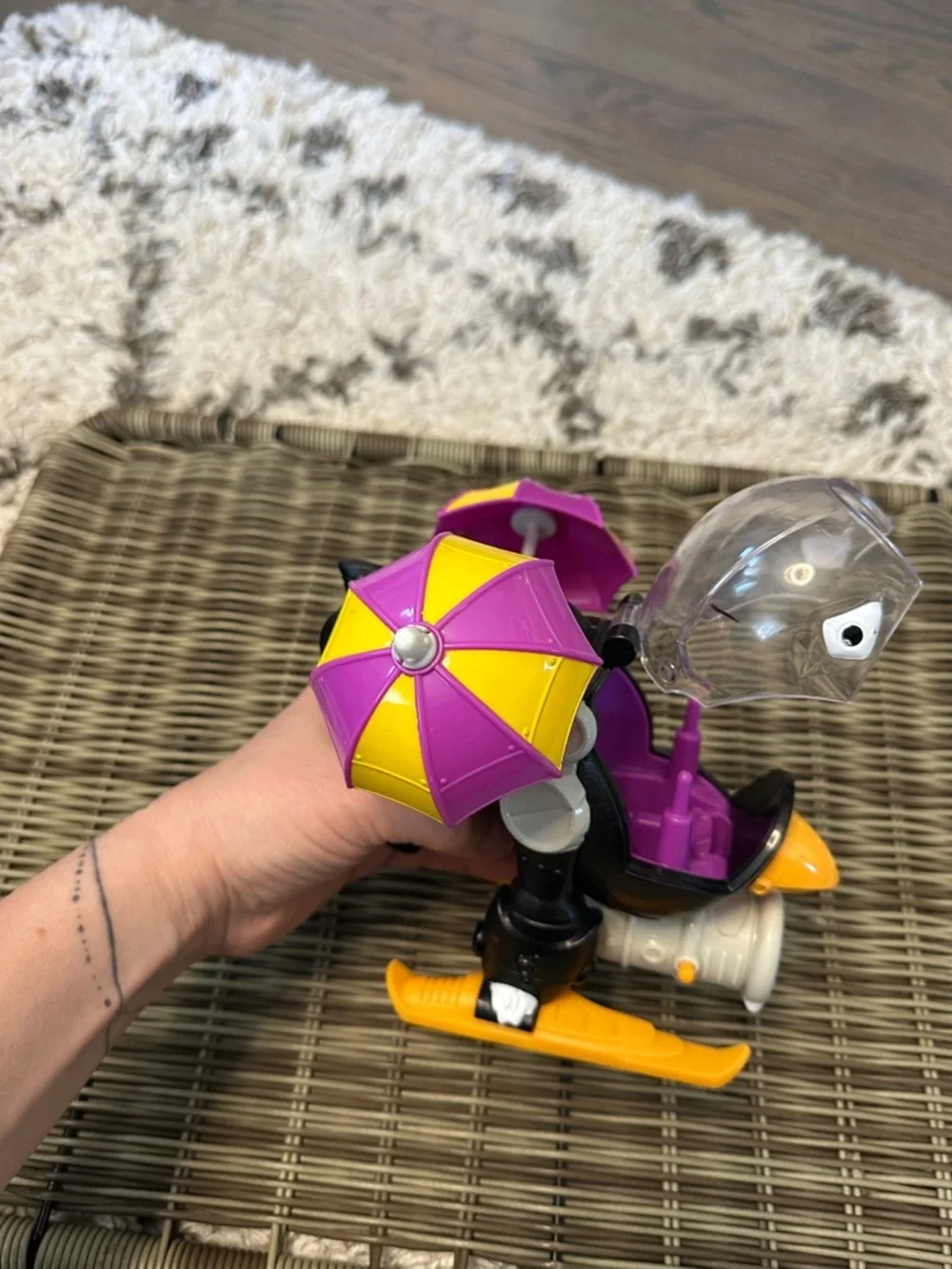 Imaginext DC Super Friends Penguin W. Copter Helicopter